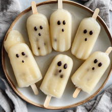 Ghostly Pear Pops