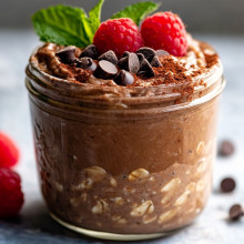 Chocolate Cheesecake Overnight Oats