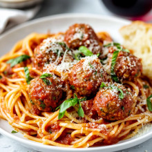 Classic Spaghetti and Meatballs 
