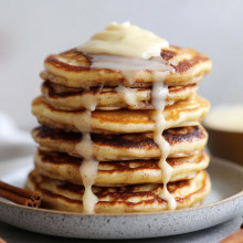 Cinnamon Roll Pancakes with Cream Cheese Glaze