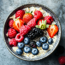 Summer Berry Explosion Overnight Oats