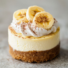 Banana Cream Mini Cheesecake