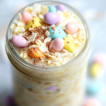 Easter Egg-Inspired Vanilla Overnight Oats