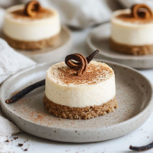 Vanilla Chai Mini Cheesecake