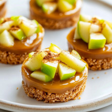No-Bake Caramel Apple Mini Cups