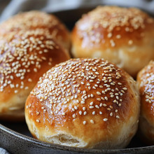 Low-Carb Sesame Seed Buns