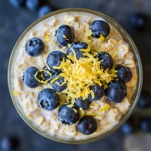 Refreshing Lemon Blueberry Overnight Oats