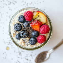Berry Medley Overnight Oats